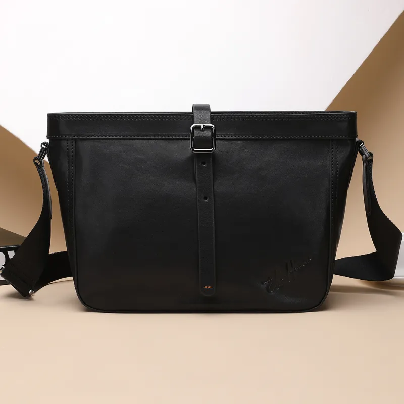ELLE HOMME Top Grain Cow Leather Crossbody Bag Regular Men's Black-7