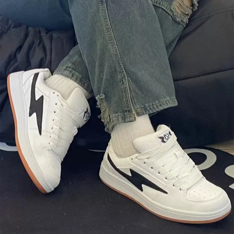 LIANGHUO Slip-Resistant Cushioning Impact Resistance Wear-Resistant Low-Top Skateboard Shoes Unisex Ecru-3