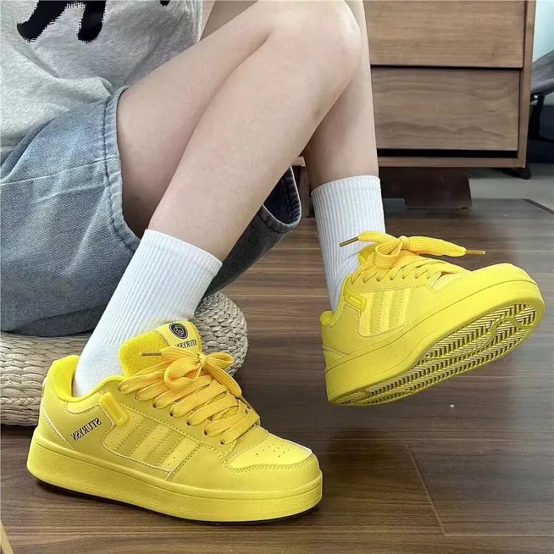 LIANGHUO Anti Slip Wear Resistant Low Top Skateboard Shoes Women's Full Yellow-4