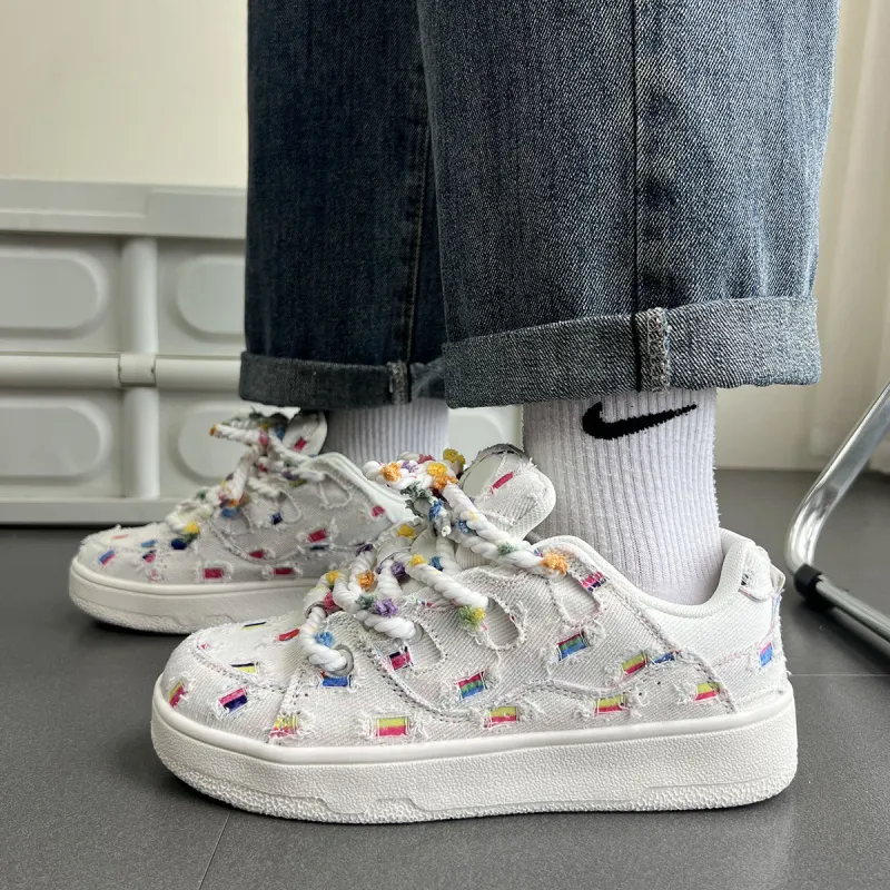 LIANGHUO Anti Slip Wear Resistant Low Top Skateboard Shoes Women's Rice Rainbow-1