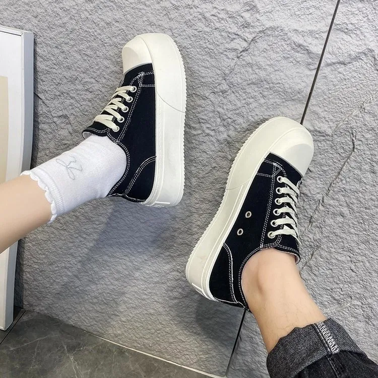 LIANGHUO Slip Resistant Cushioning With Impact Resistance And Height Increase Low Top Skateboard Shoes Unisex-1