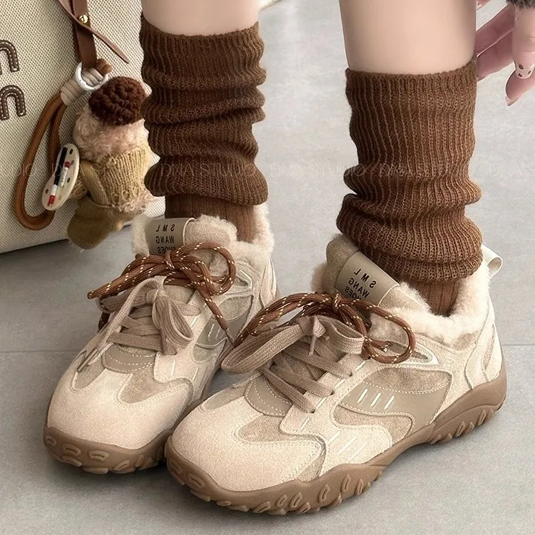 LIANGHUO Cushioned Slip Resistant Coverage Lightweight Warm Low Top Casual Shoes Women's Milk Tea Beige-1