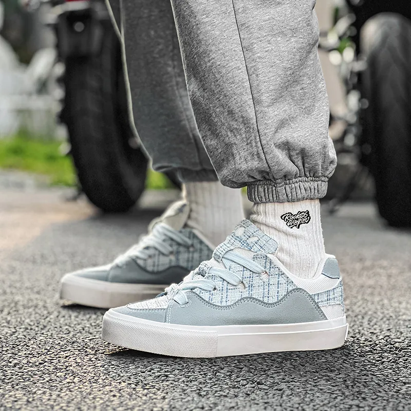 LIANGHUO Anti-Slip Wear-Resistant Low-Top Canvas Shoes Unisex-9
