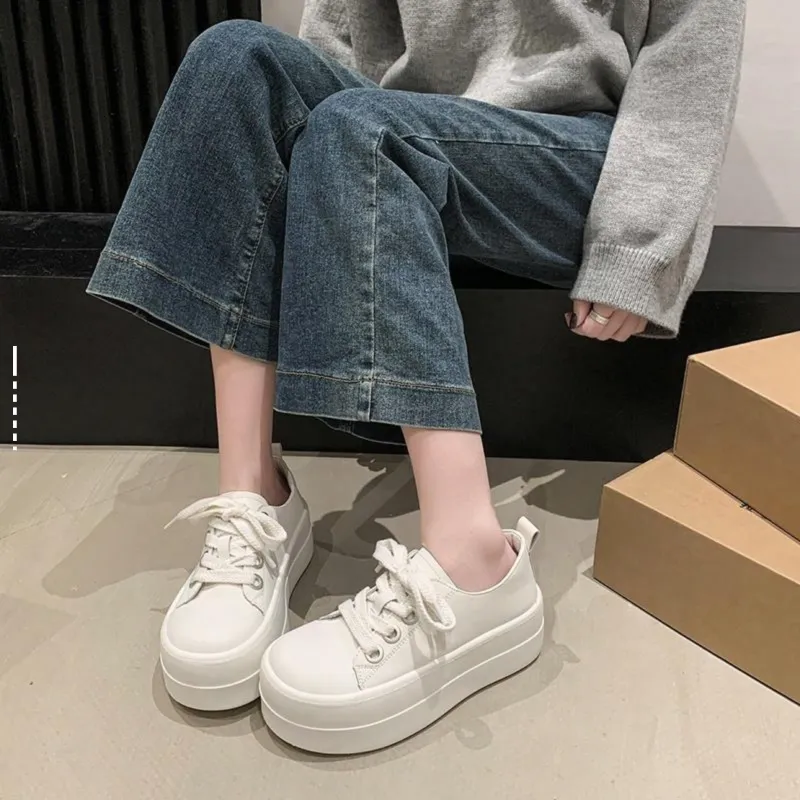LIANGHUO Slip Resistant Cushioning With Impact Resistance And Breathability Low Top Skateboard Shoes Women's-1