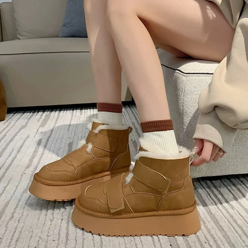 LIANGHUO Warm Wear Resistant Height Increasing Slip Resistant Coverage Short Snow Boots Women's-9
