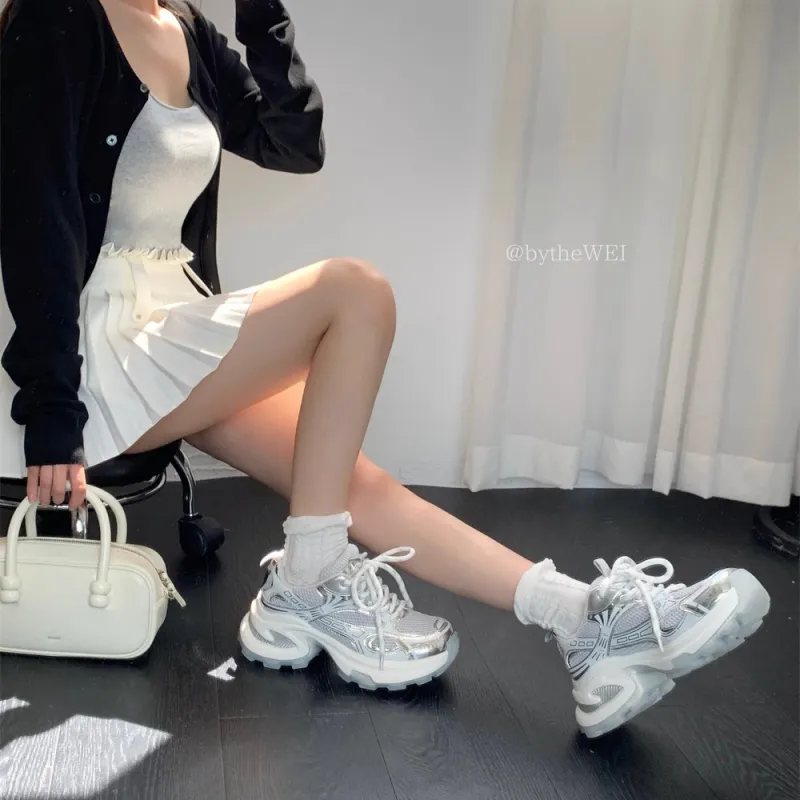 LIANGHUO Shock Absorbers With Slip Resistant And Abrasion Resistant Properties Low Top Chunky Sneakers Women's Silver-1