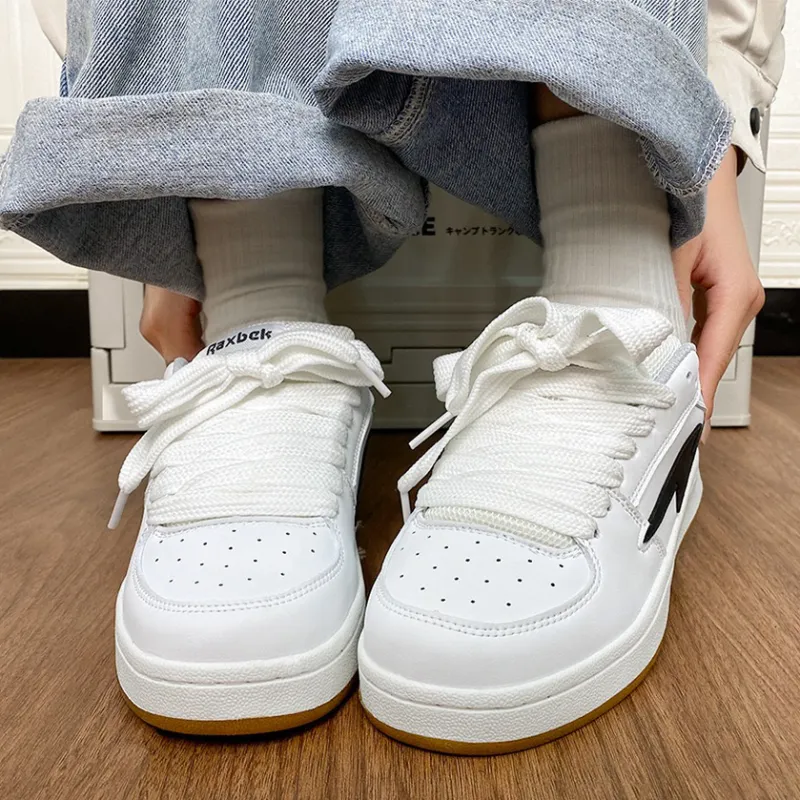 LIANGHUO Full-Coverage Warm Slip-Resistant Impact Resistance Wear-Resistant Low-Top Skateboard Shoes Unisex Beige-1