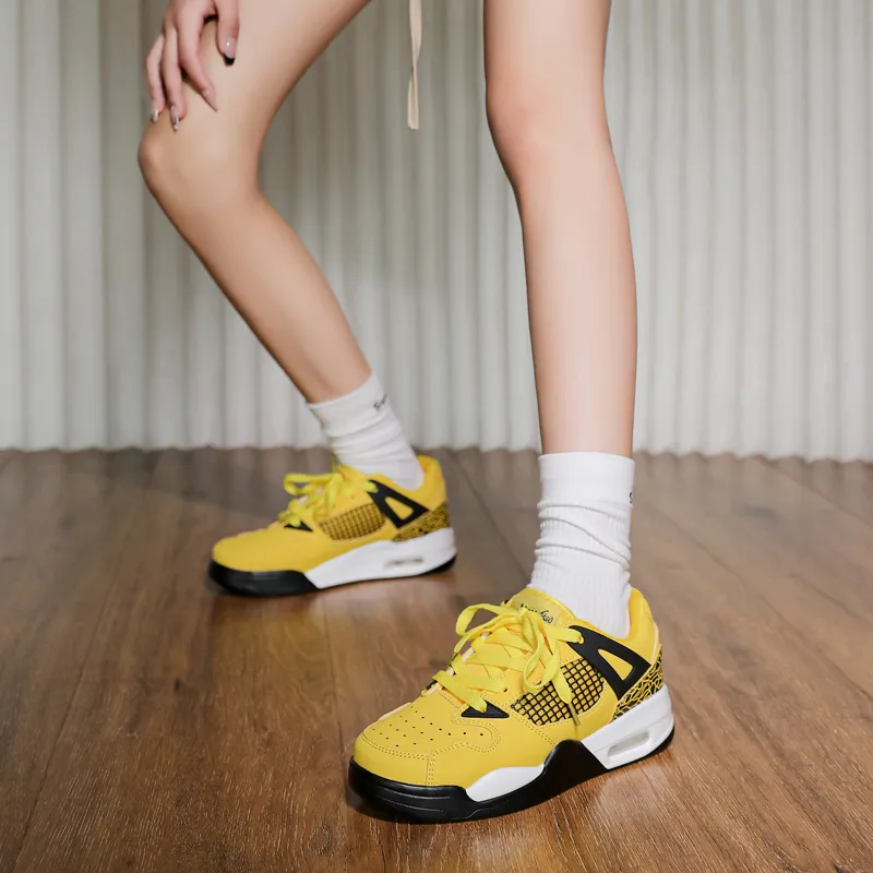 LIANGHUO Slip Resistant Cushioning Wear Resistant Low Top Skateboard Shoes Unisex Electric-3