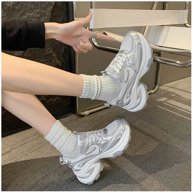 LIANGHUO Cushioning Anti Slip Wear Resistant Breathability Low Top Chunky Sneakers Women's Silver-6