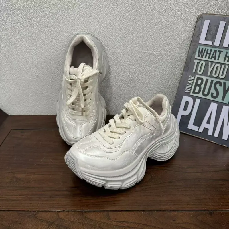 LIANGHUO Cushioning Anti Slip Wear Resistant Impact Resistant Low Top Chunky Sneakers Women's Champagne Silver-3