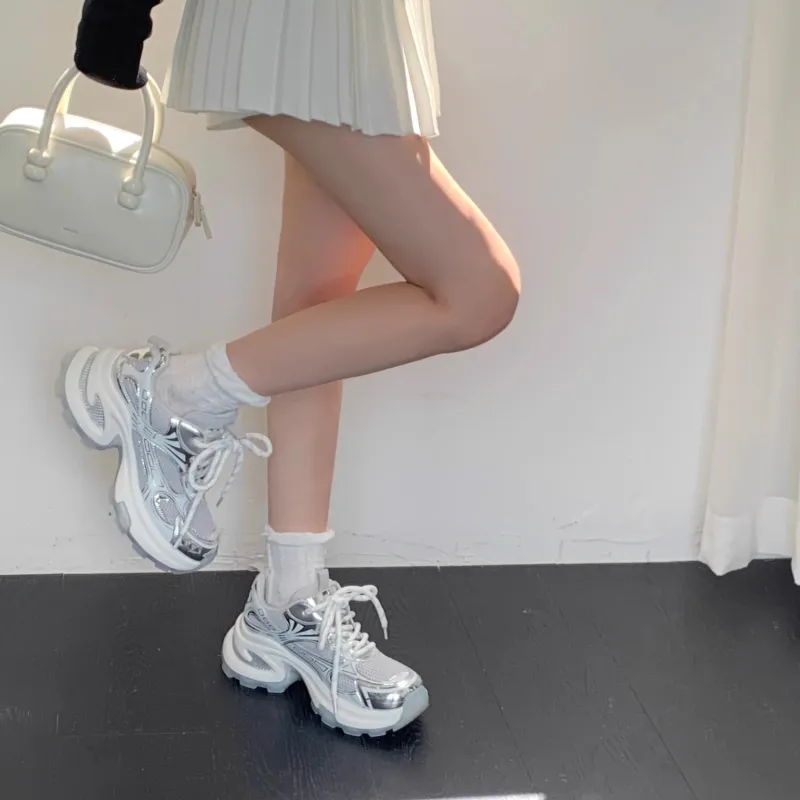LIANGHUO Shock Absorbers With Slip Resistant And Abrasion Resistant Properties Low Top Chunky Sneakers Women's Silver-4