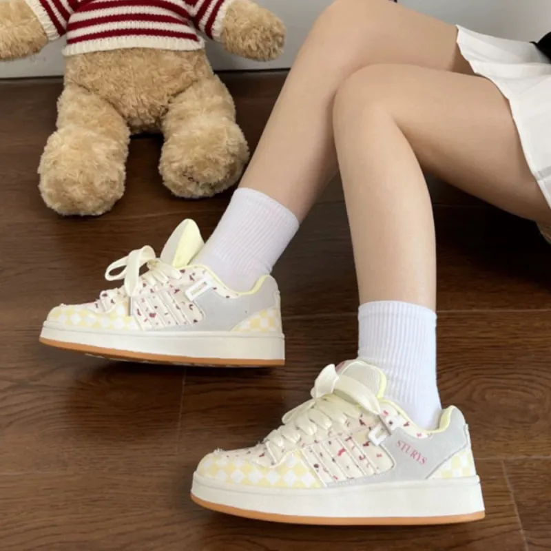 LIANGHUO Anti-Slip Wear-Resistant Low-Top Skateboard Shoes Women's Yellow Box Included-4