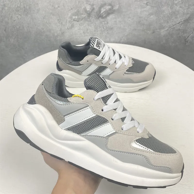 LIANGHUO Anti-Slip And Wear-Resistant Breathable Low-Top Chunky Sneakers Unisex-10