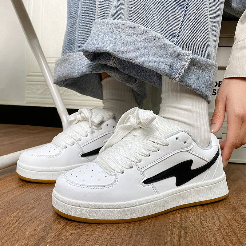 LIANGHUO Full-Coverage Warm Slip-Resistant Impact Resistance Wear-Resistant Low-Top Skateboard Shoes Unisex Beige-2