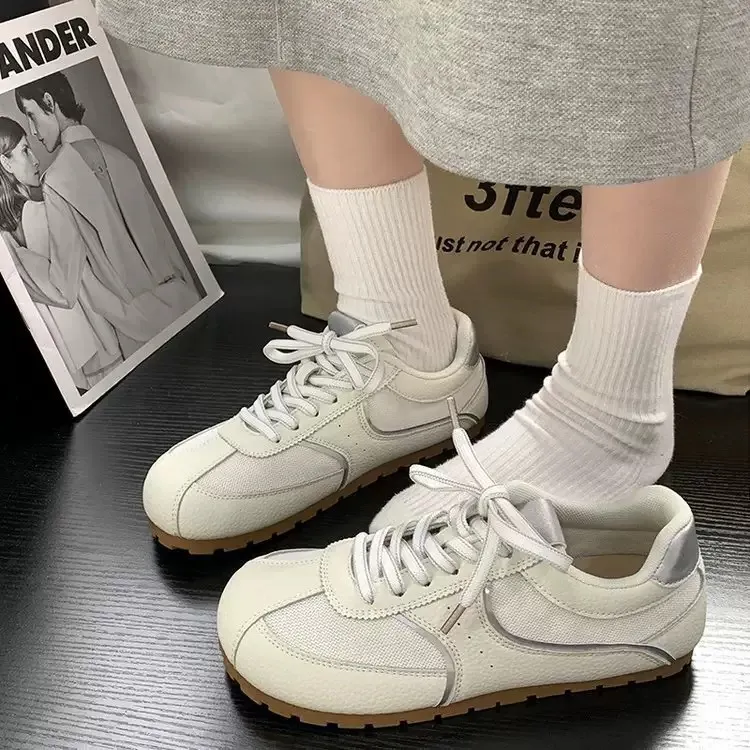 LIANGHUO Shock Absorbers With Slip Resistant Features Low Top Casual Shoes Women's-2