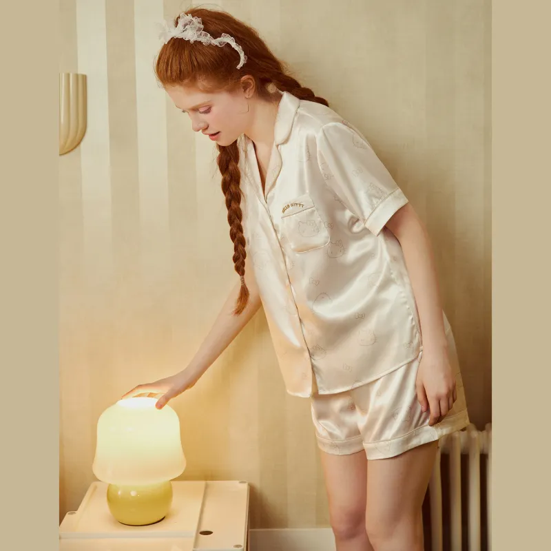 GUKOO x Hello Kitty Sanrio Series Pajama Set Women's Gift Box Set Included Light Cream Apricot-5