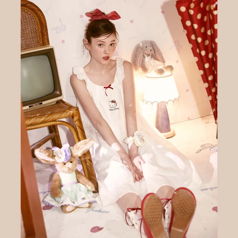 GUKOO x Hello Kitty Sanrio Series Nightgown Women's Jade White-2