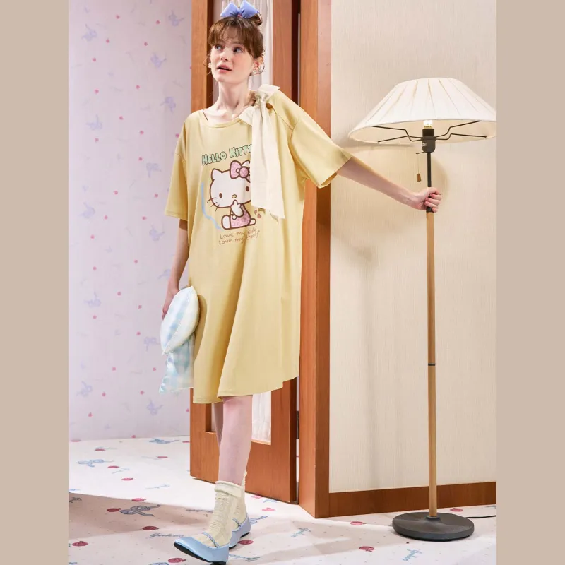 GUKOO x Hello Kitty Sanrio Series Nightgown Women's Lemon-2