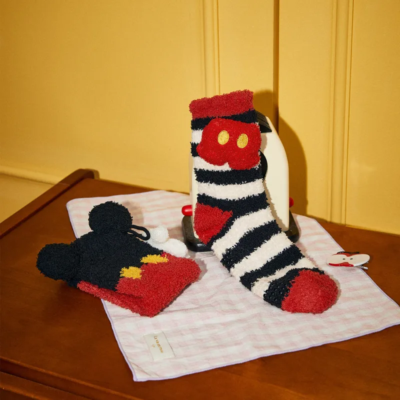 GUKOO x Disney Mid Calf Socks Women's 1 Pack China Red-4