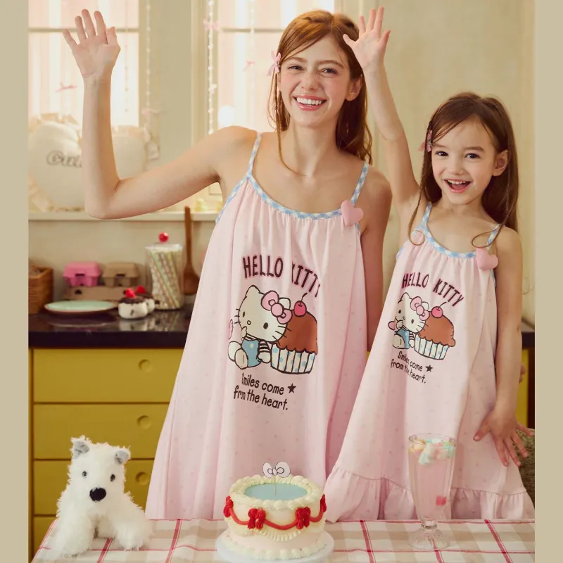 GUKOO x Hello Kitty/, Sanrio Series Nightgown Women's Ballet Pink-5