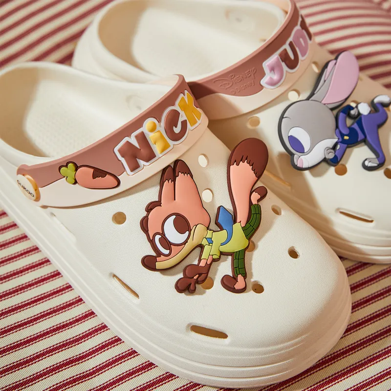 GUKOO x Disney Slippers Raw White-4