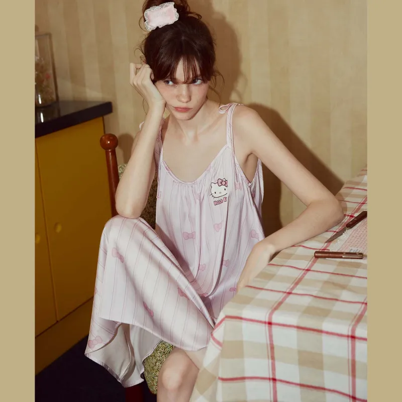 GUKOO x Hello Kitty Sanrio Series Nightgown Women's Berry Pink-5
