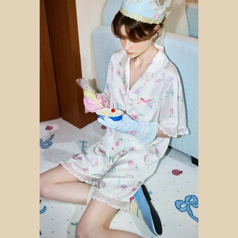 GUKOO x Hello Kitty Sanrio Series Pajama Set Women's Fish Belly White-4