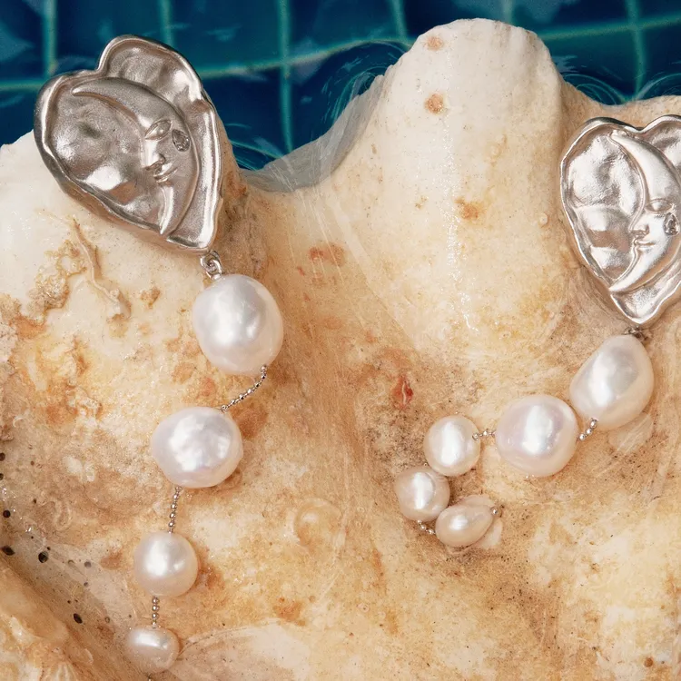 Lost In Echo Pearl Super Light Hoop Earrings Drop Earrings Women's-6