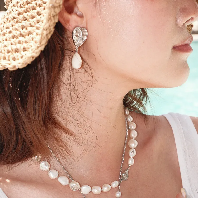Lost In Echo Waterdrop Heart Shaped Earrings Women's-8