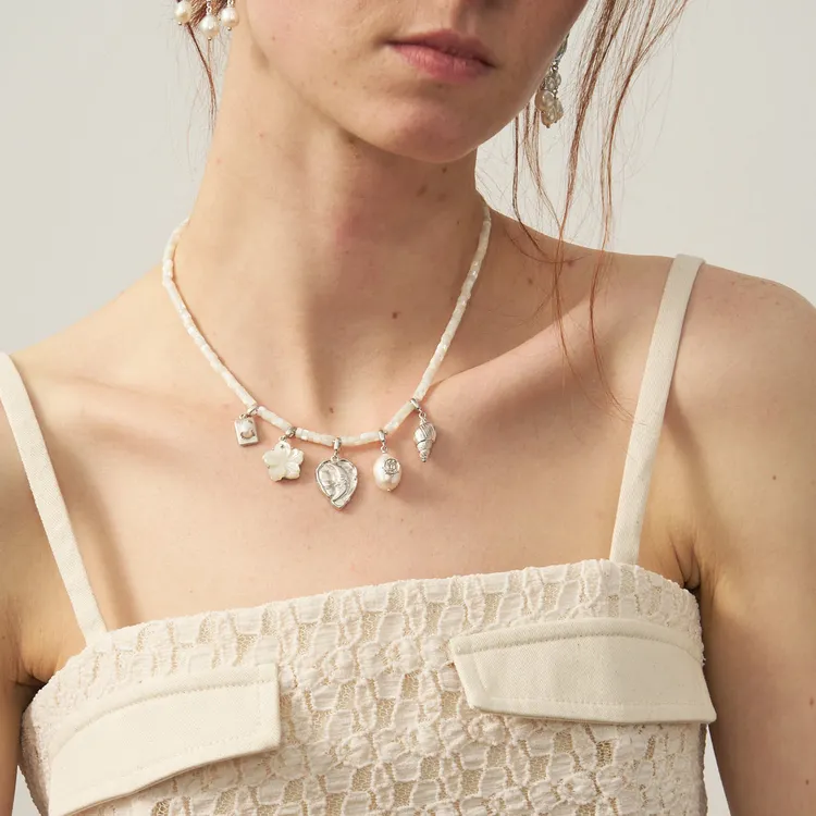 Lost In Echo Shell Necklaces Women's-6