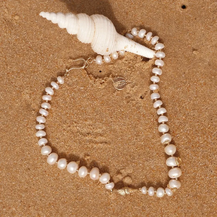 Lost In Echo Freshwater Pearl Necklaces Women's-1