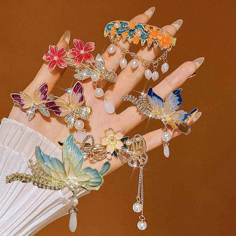 GAGA Hair Clips Women's-1