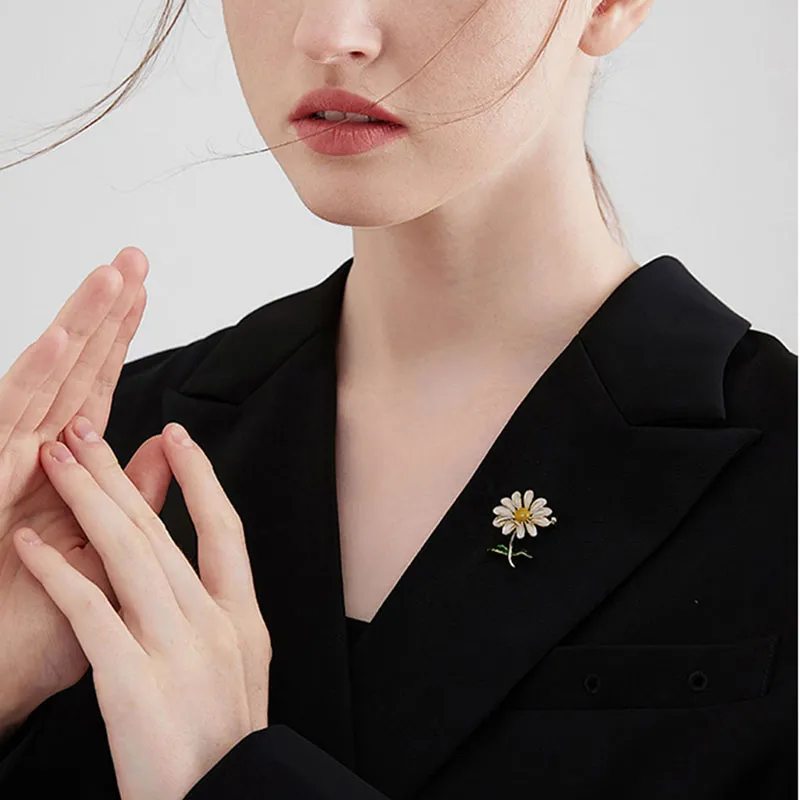GAGA Brooches Women's-5