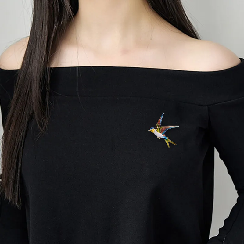 GAGA Brooches Unisex-2
