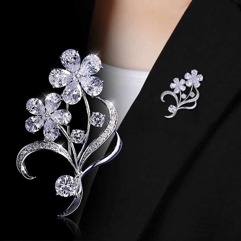 GAGA Brooches Women's-3