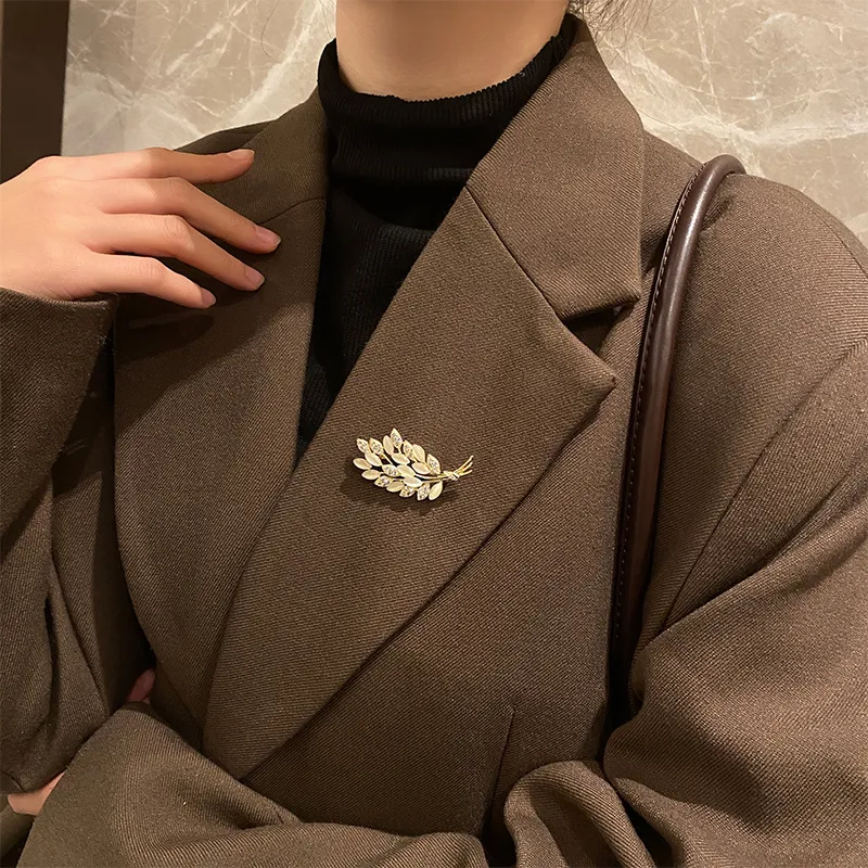 GAGA Brooches Women's-2