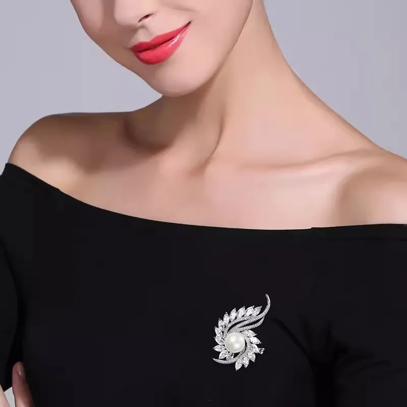 GAGA Brooches Women's-1