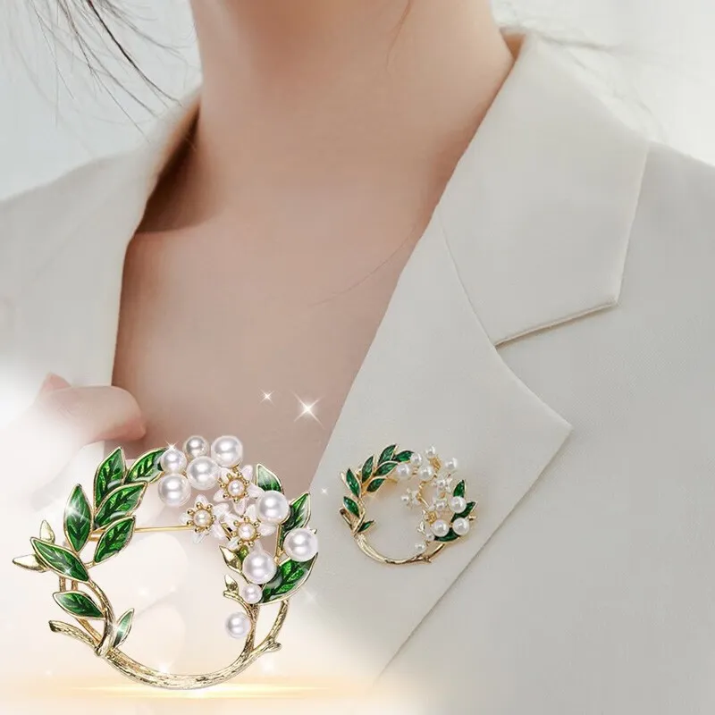 GAGA Brooches Women's-2