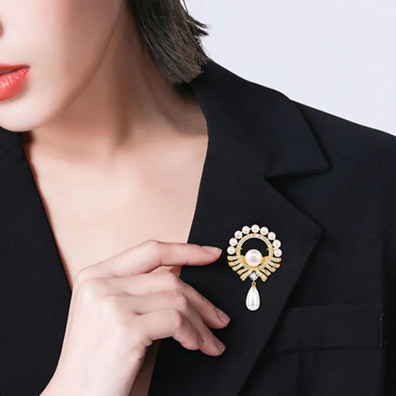 GAGA Brooches Women's-6