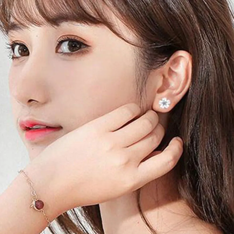 GAGA 990 Foot Silver Stud Earrings Women's-3