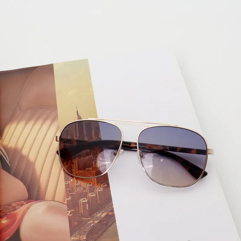 Pair Ponyo Metal Square Sunglasses Unisex Tortoiseshell-4