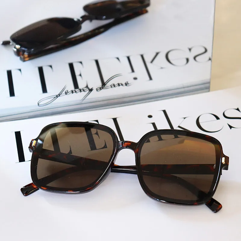Pair Ponyo PC Irregular Shape Sunglasses Unisex Tortoiseshell-2