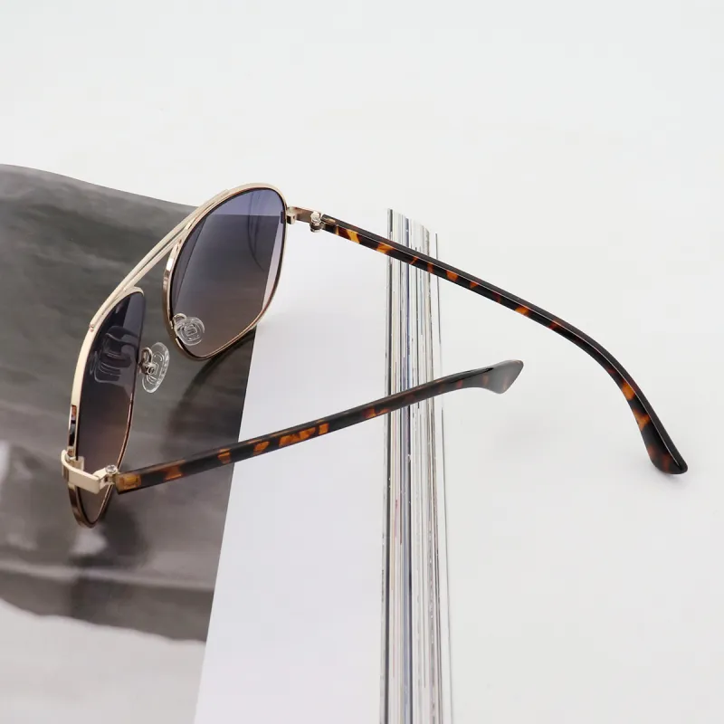 Pair Ponyo Metal Square Sunglasses Unisex Tortoiseshell-3