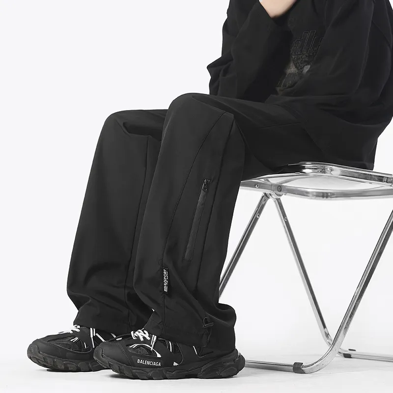 WARNING LIGHT Cargo Pants Unisex-4