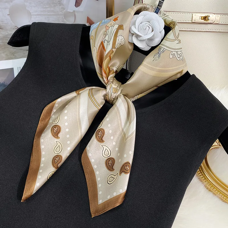 MITHAOL KUSC Silk Scarves Women's Champagne Carriage-5