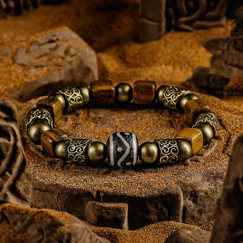 Cuud Green Sandalwood Bracelets Men's-1