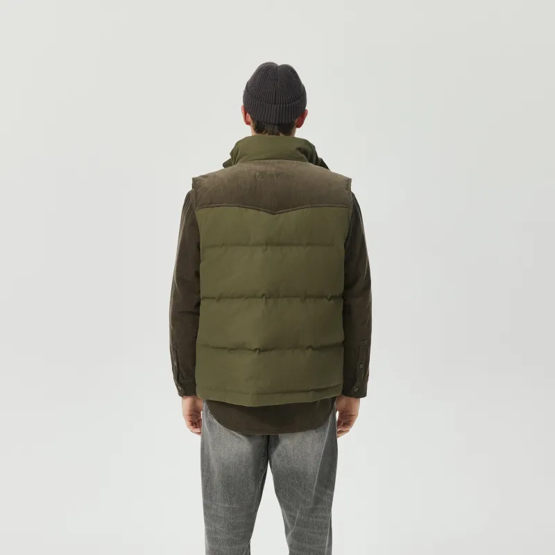 CAT Vests Men-13