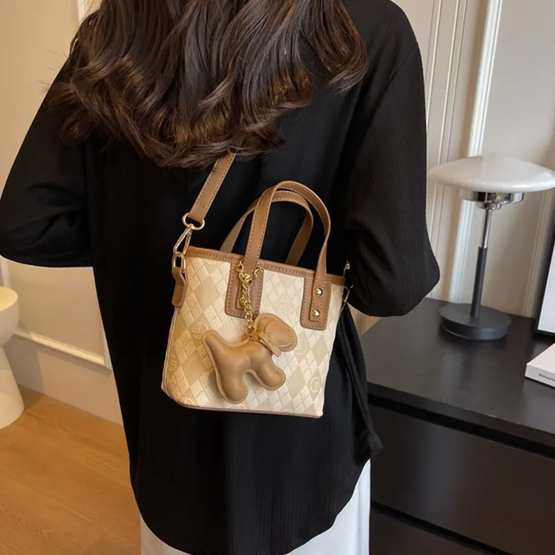 ResNonverba Handbags-15