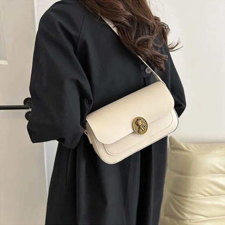 ResNonverba Shoulder Bags-4