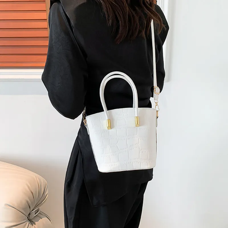 ResNonverba Handbags-8